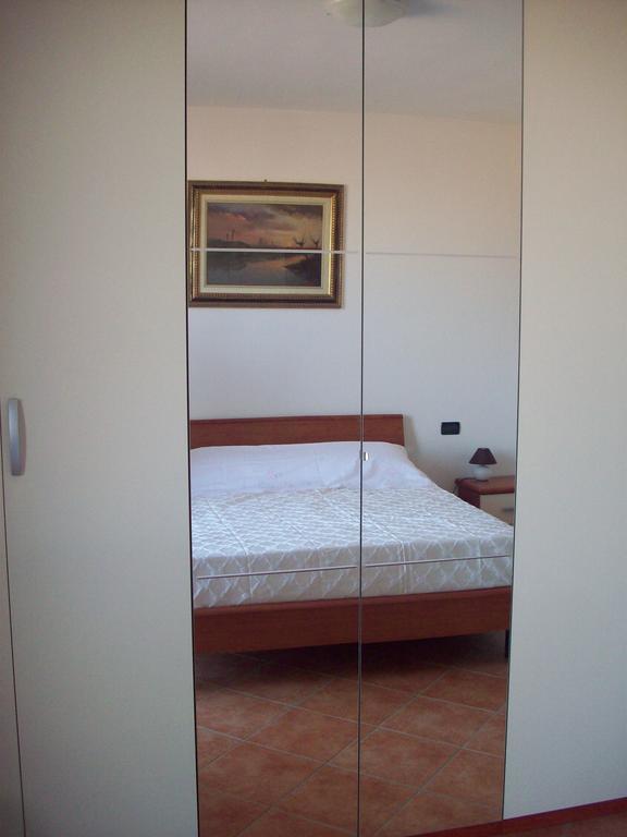 Al Calypso Bed & Breakfast Curtatone Екстериор снимка