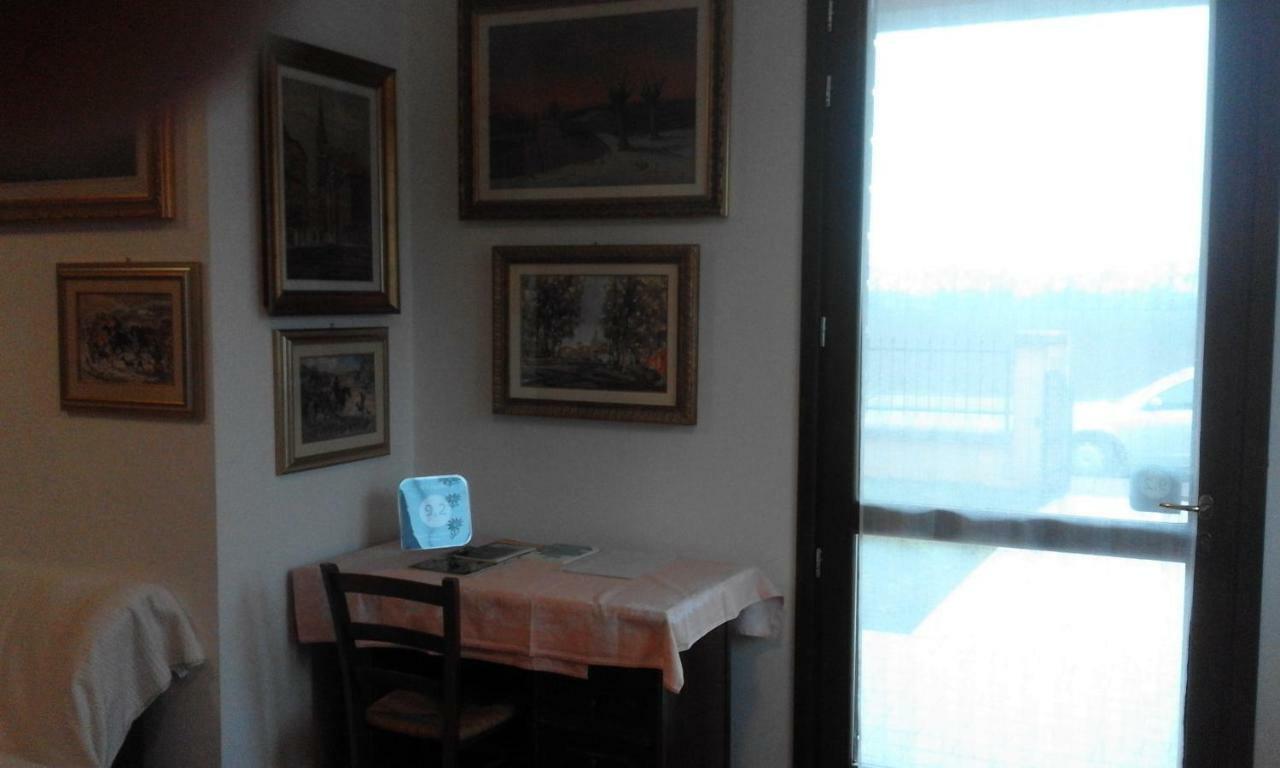 Al Calypso Bed & Breakfast Curtatone Екстериор снимка