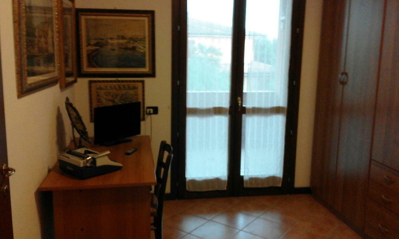 Al Calypso Bed & Breakfast Curtatone Екстериор снимка